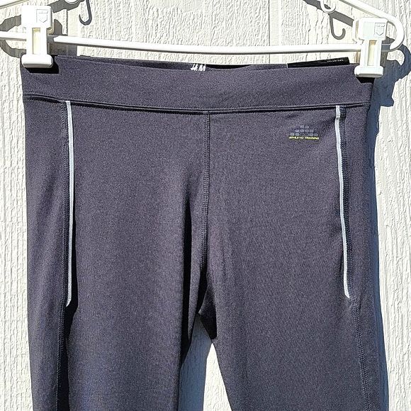H&M Sport NWT Gray Skinny Leg Athletic Training Workout Exercise Pant sz Small - Picture 2 of 16